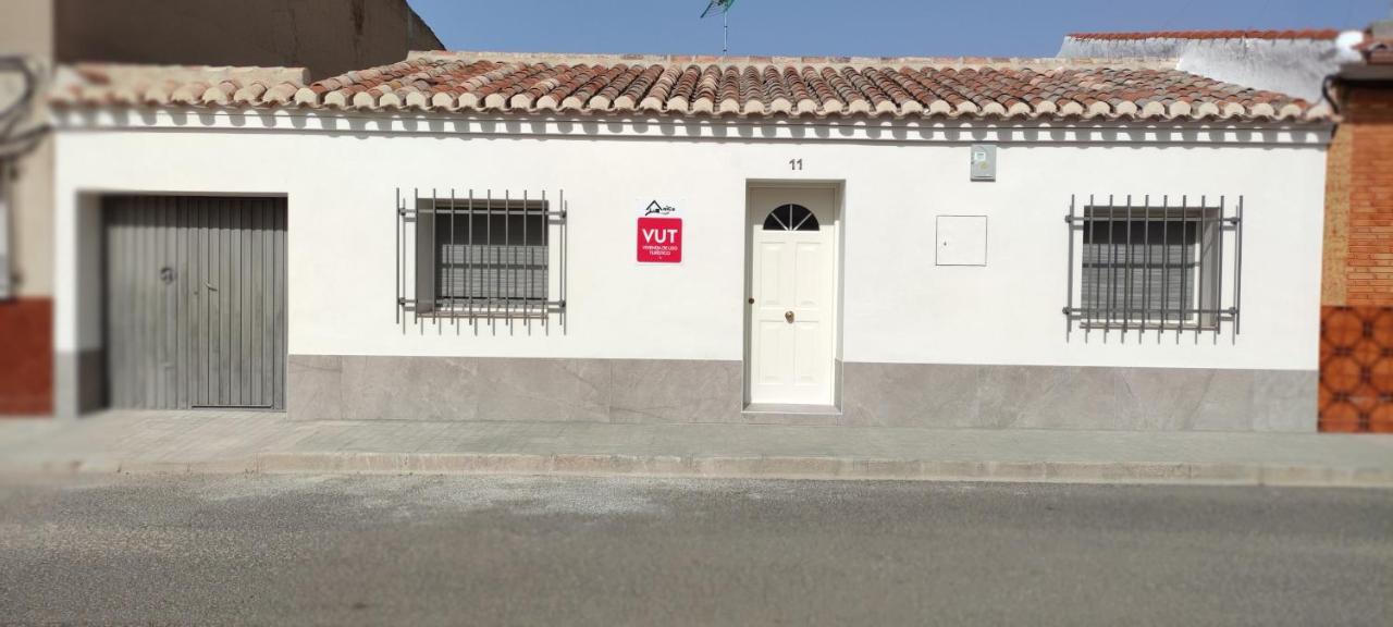VIVIENDA VACACIONAL AniCa, en el corazón de la Mancha Argamasilla de Alba Exterior foto